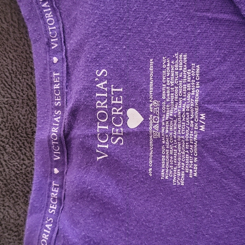 Victoria's Secret Nighty - Picture 7 of 9